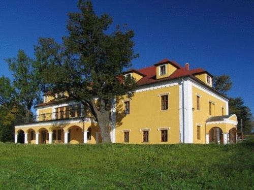 Hotel Kastiel Lučivná Exterior foto